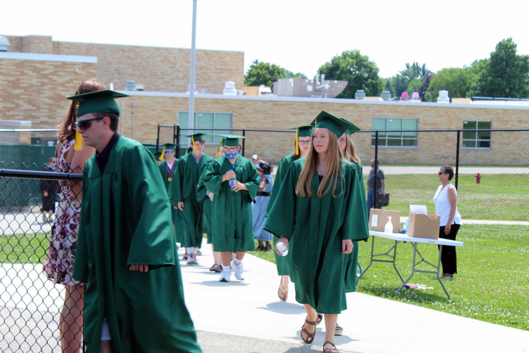 062920- ctzn=news=bdhs104.jpg